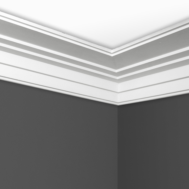 Contemporary Step Cornice in situ C0165